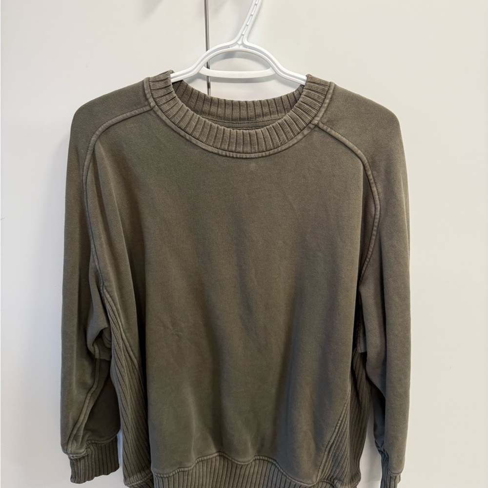 Aerie Olive Green Crewneck Sweater